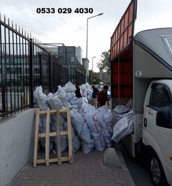 İstanbul moloz atımı